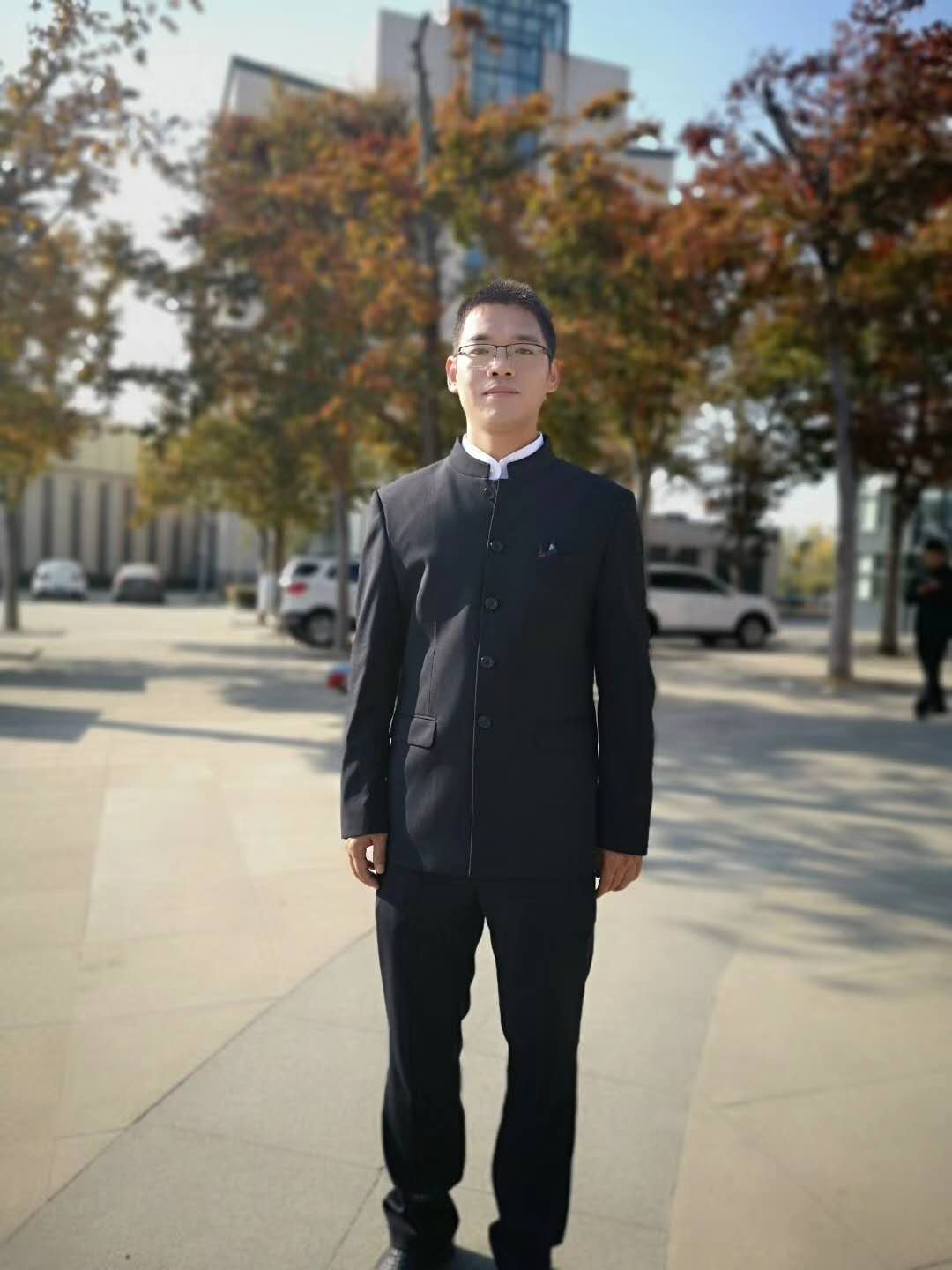  李剛
